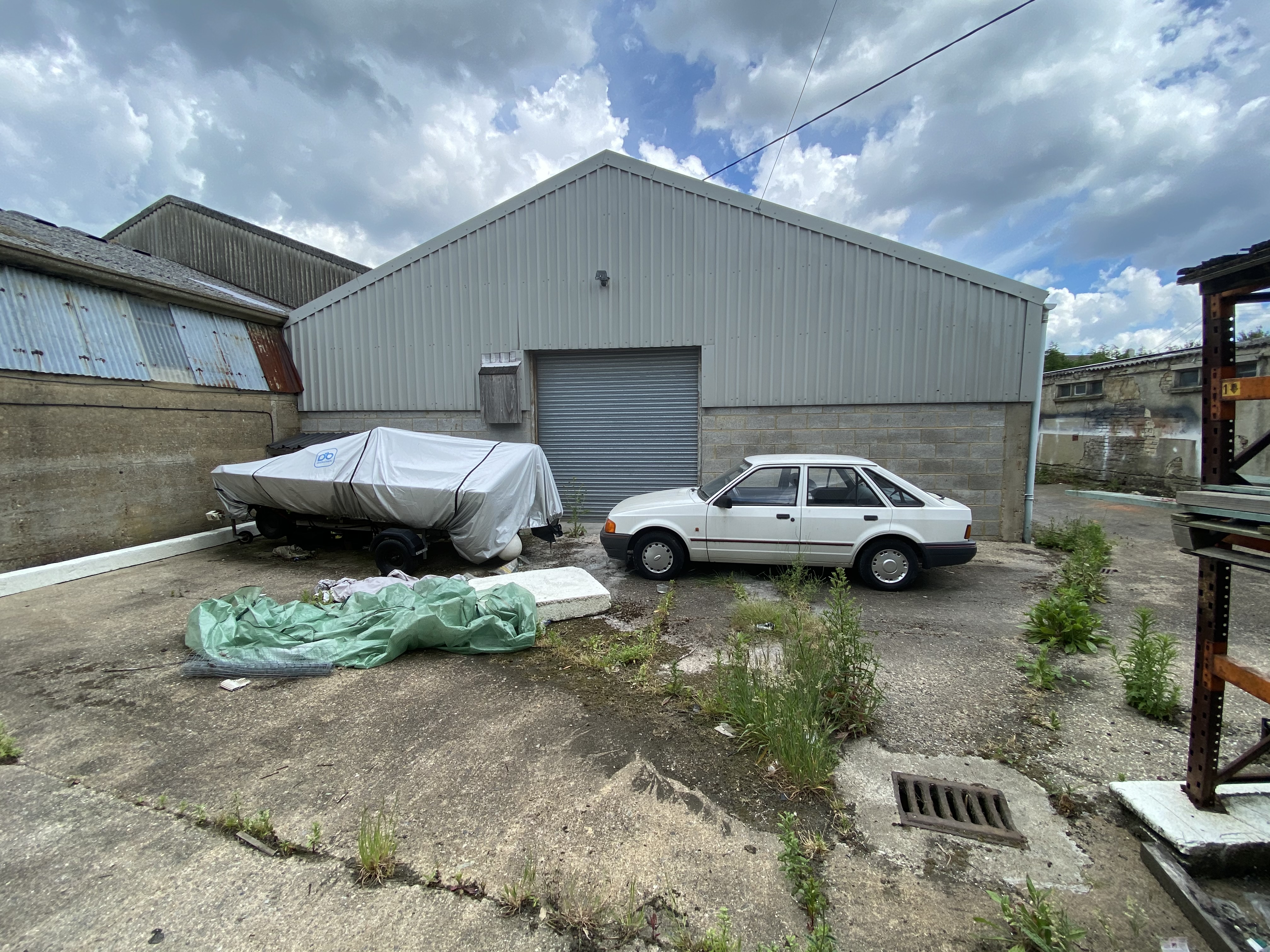 Industrial Unit in Faversham - photo 2