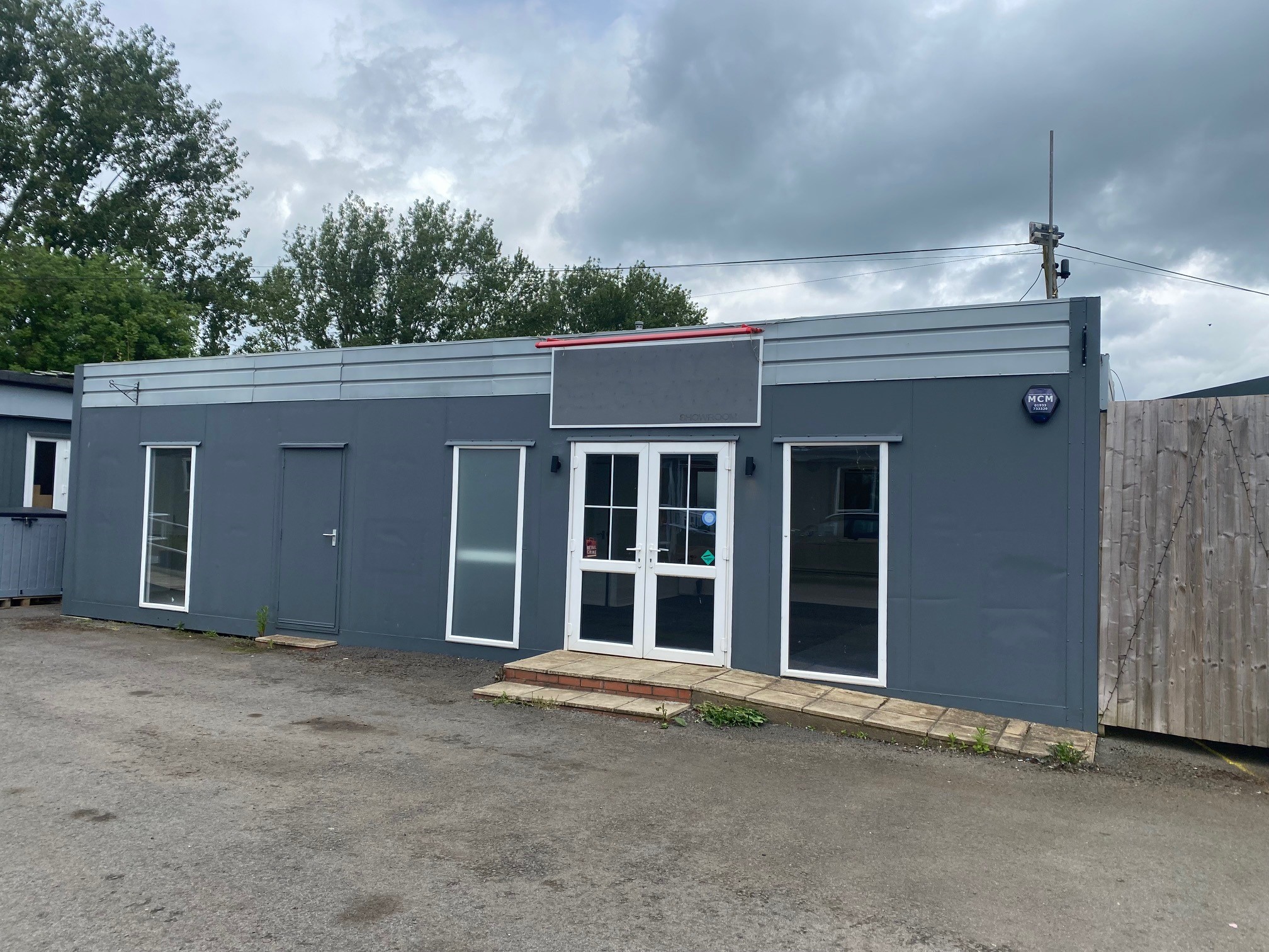 Office in Northampton - photo 2