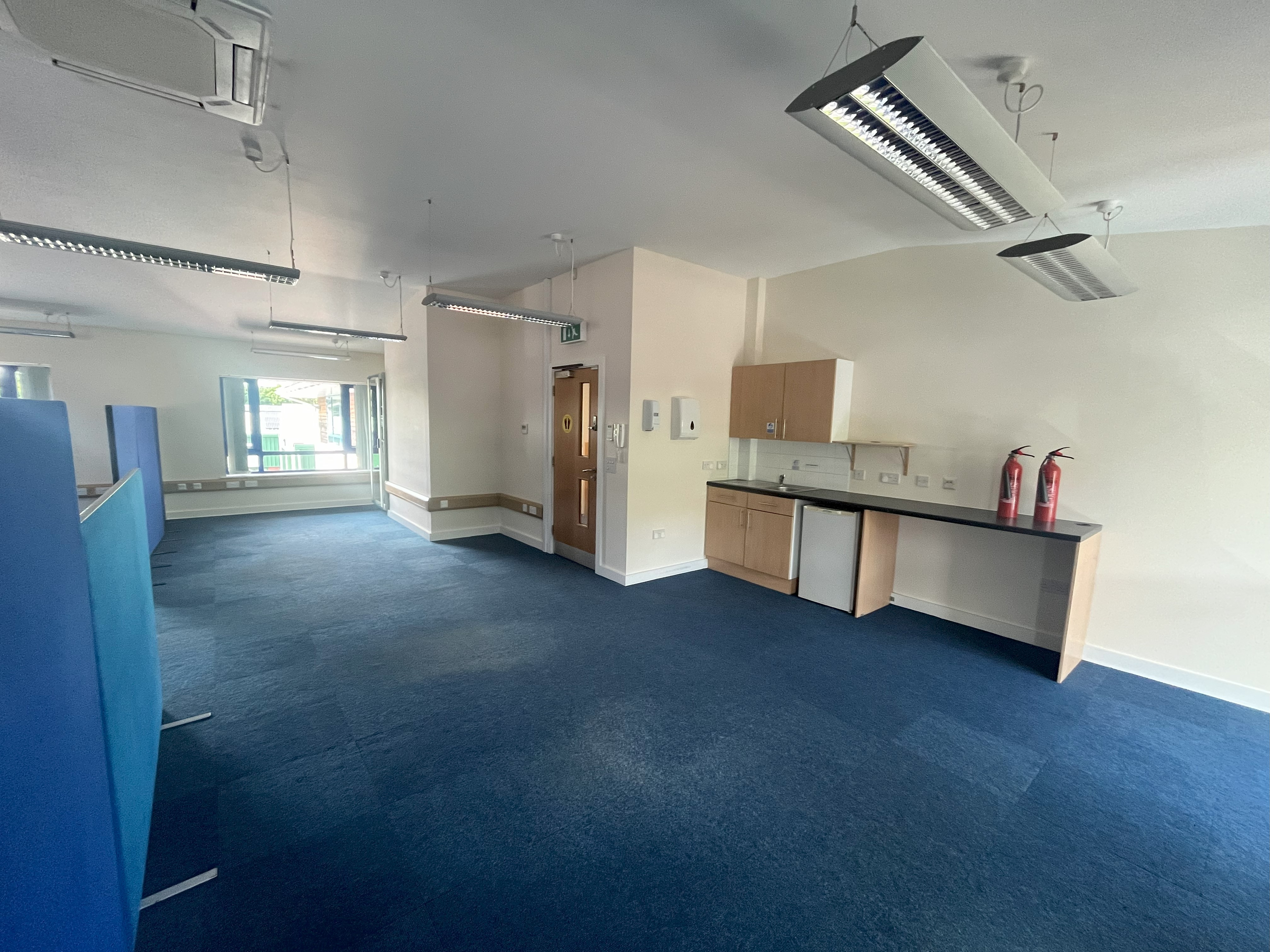 Office in Bridgnorth - photo 4