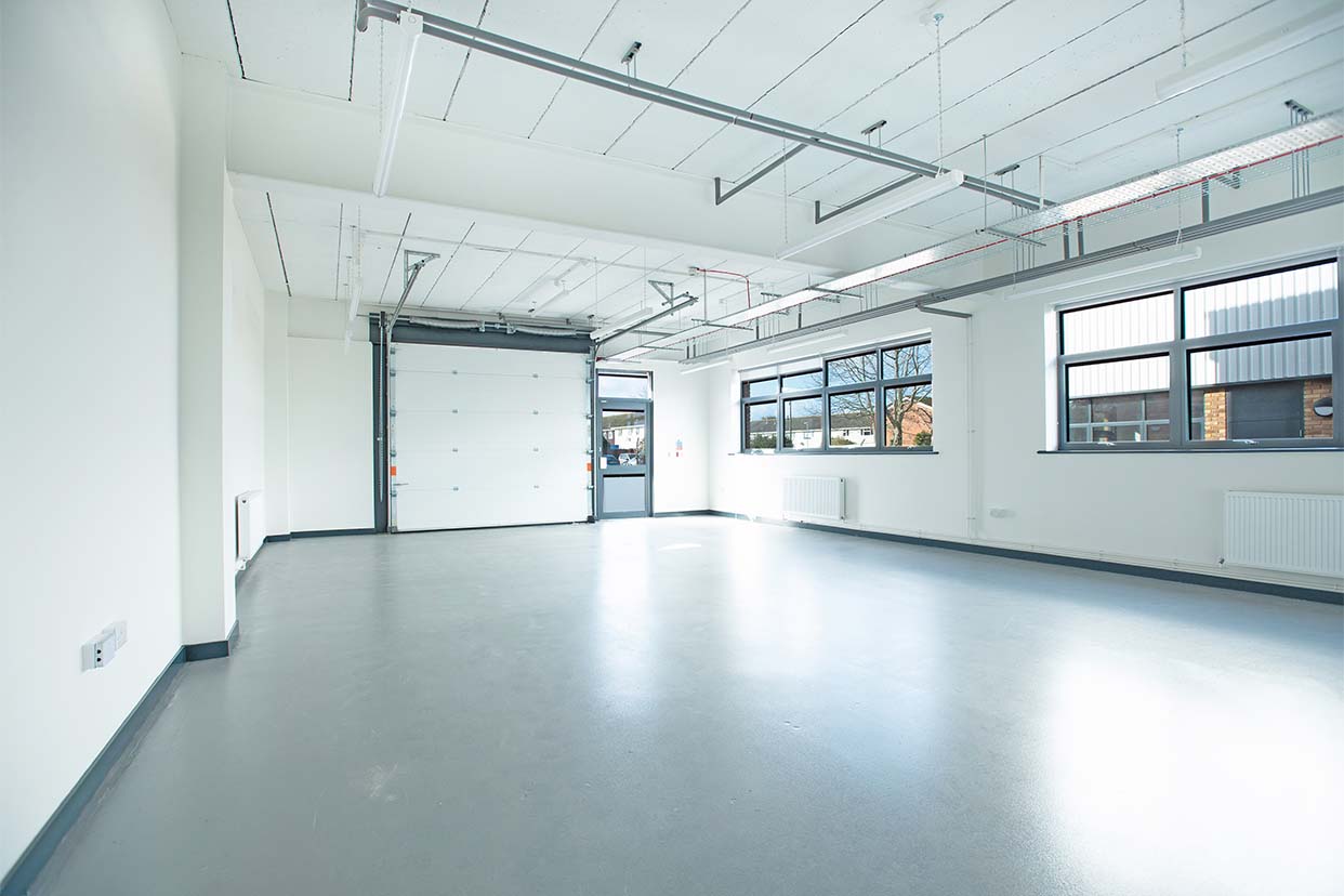 Office in Waltham Abbey - photo 2