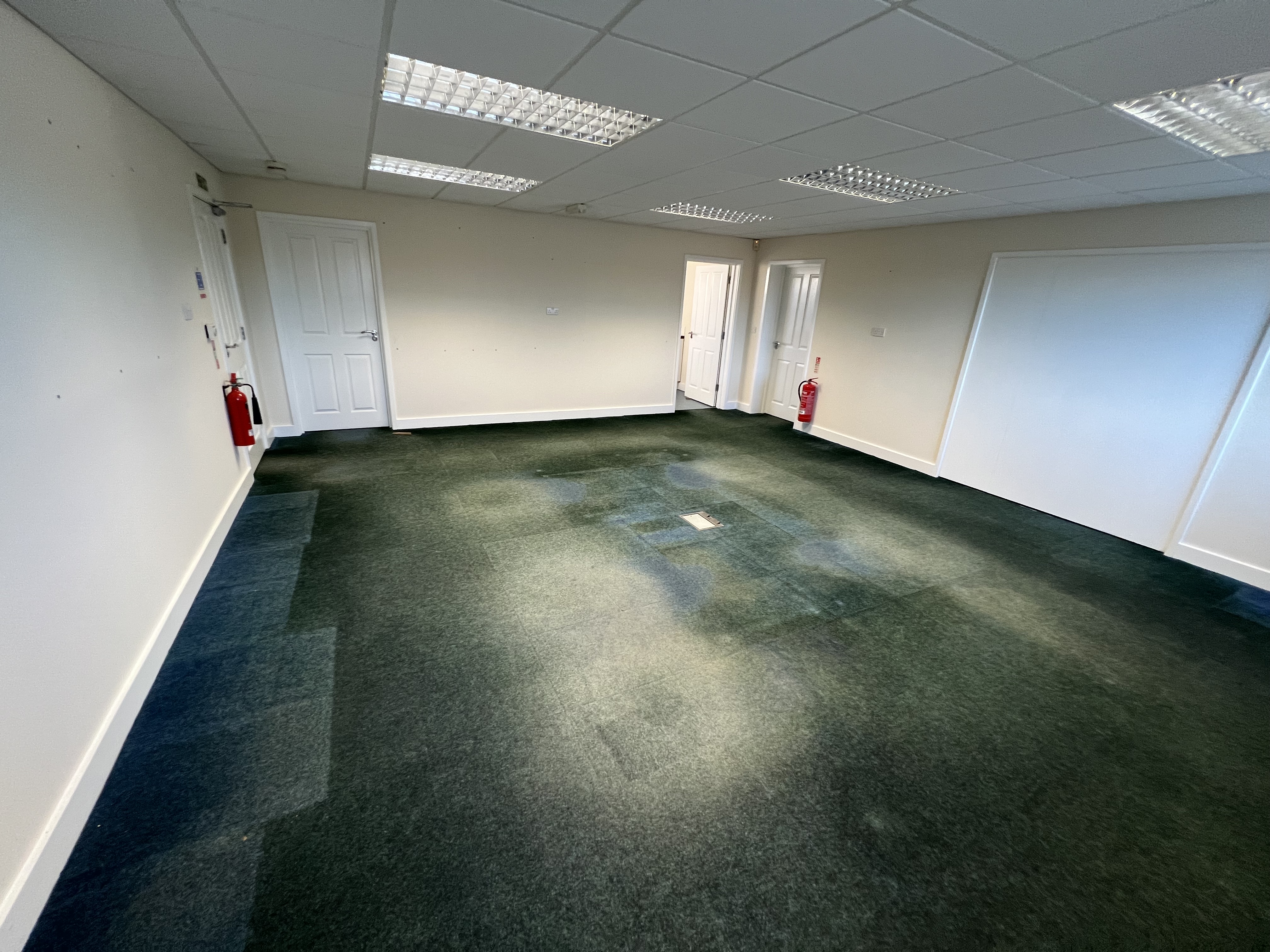 Industrial Unit in Oakham - photo 2