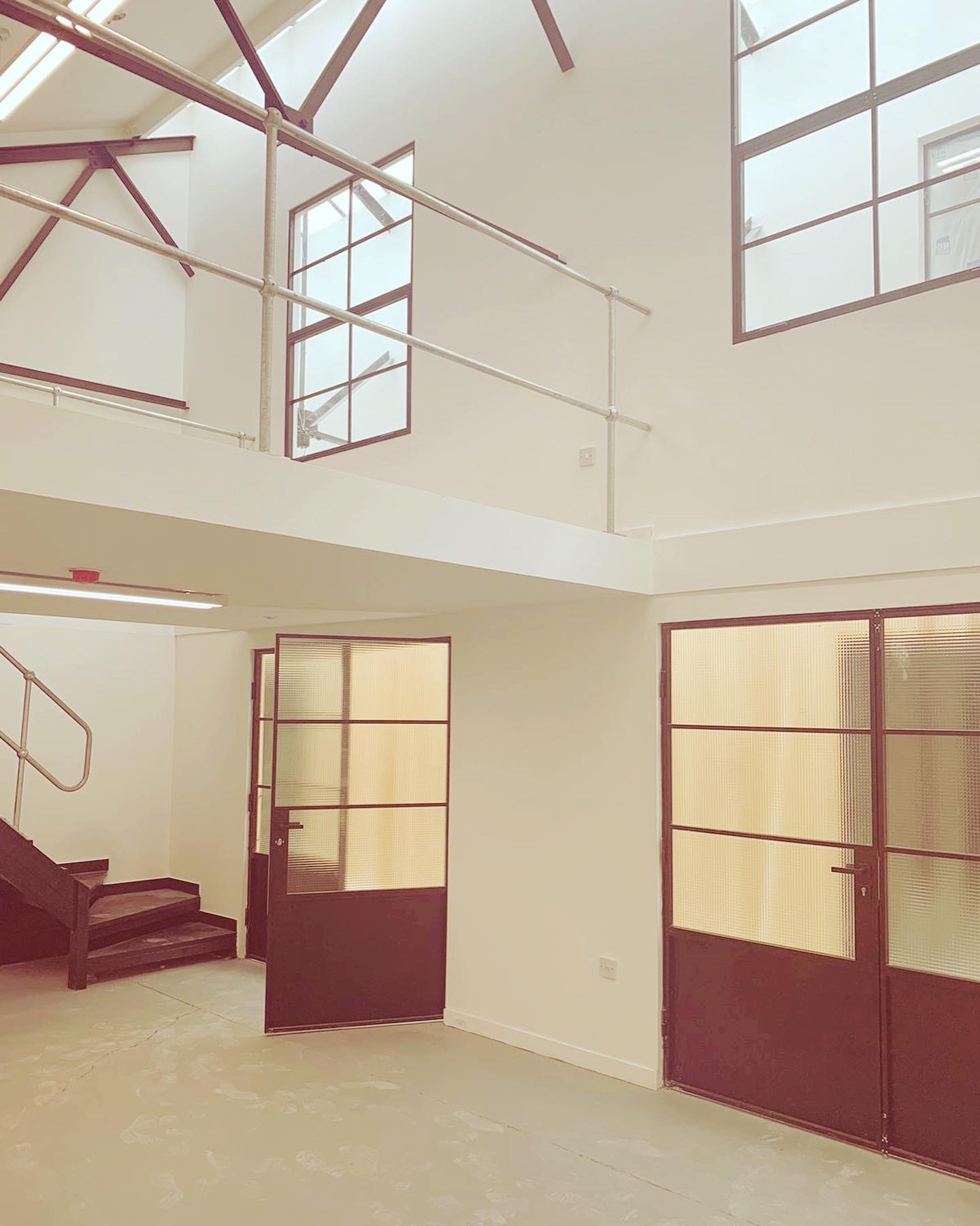 Industrial Unit in Wembley - photo 4