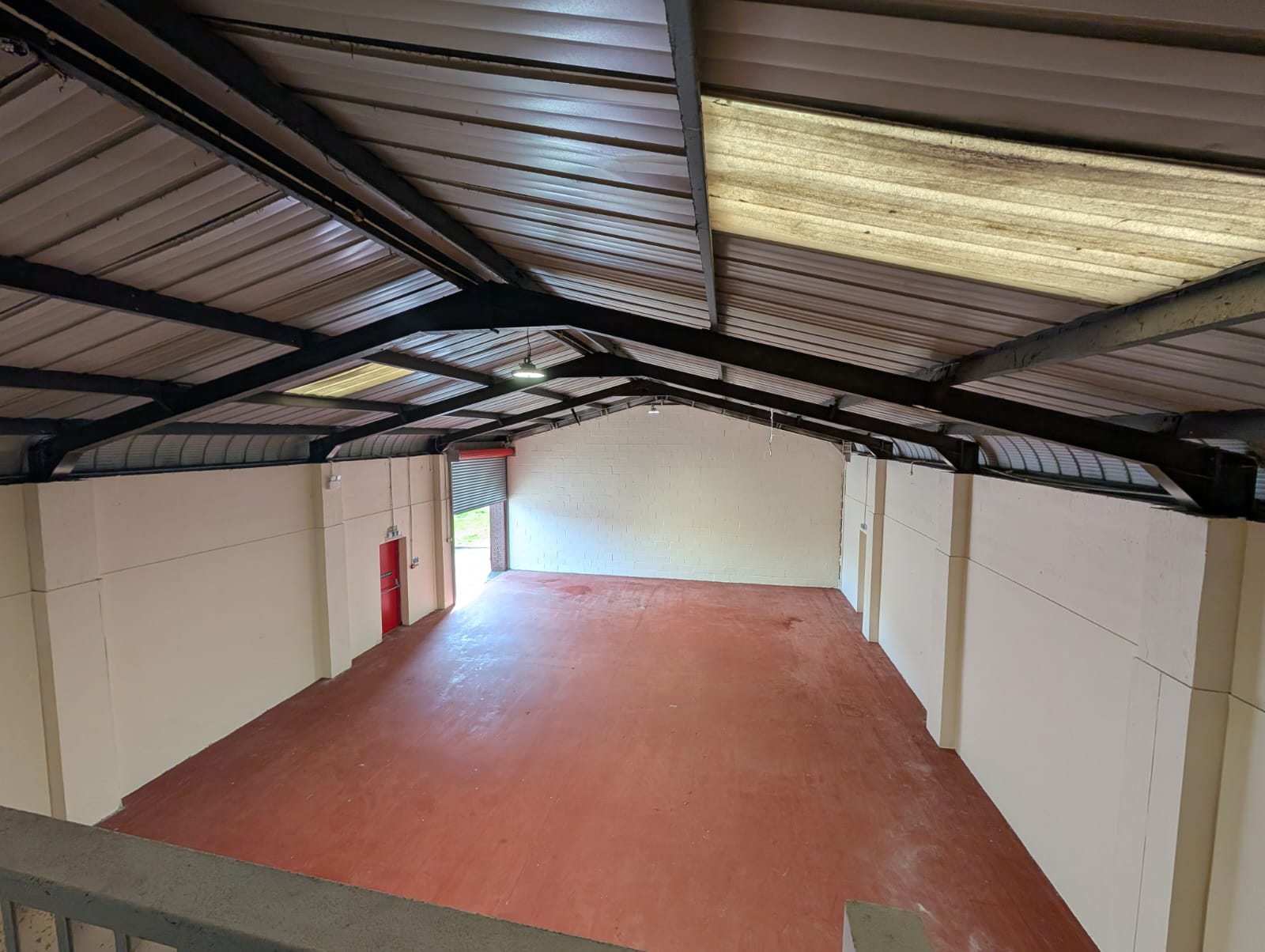 Industrial Unit in Ferndale - photo 3