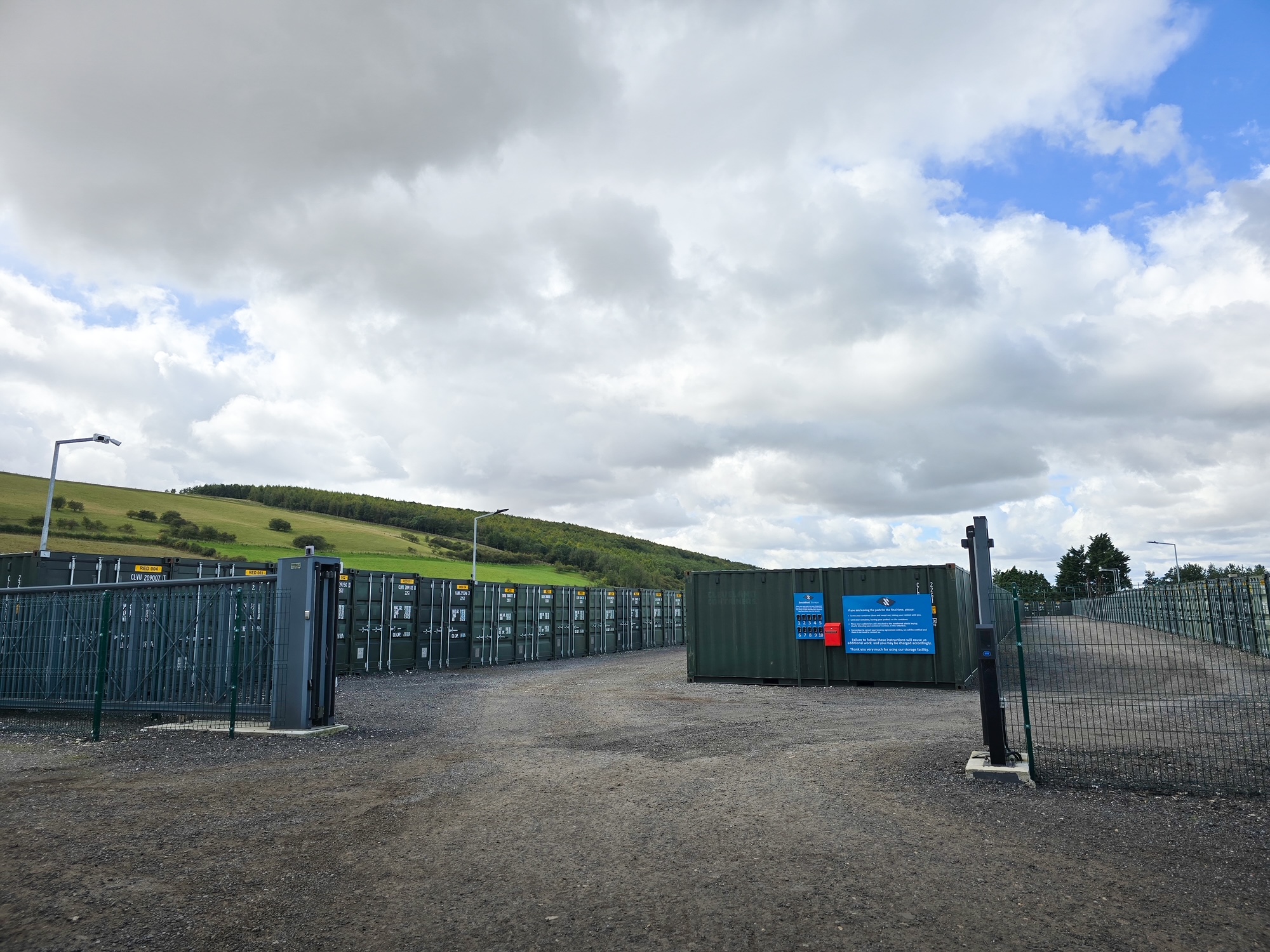 Industrial Unit in Scarborough - photo 3