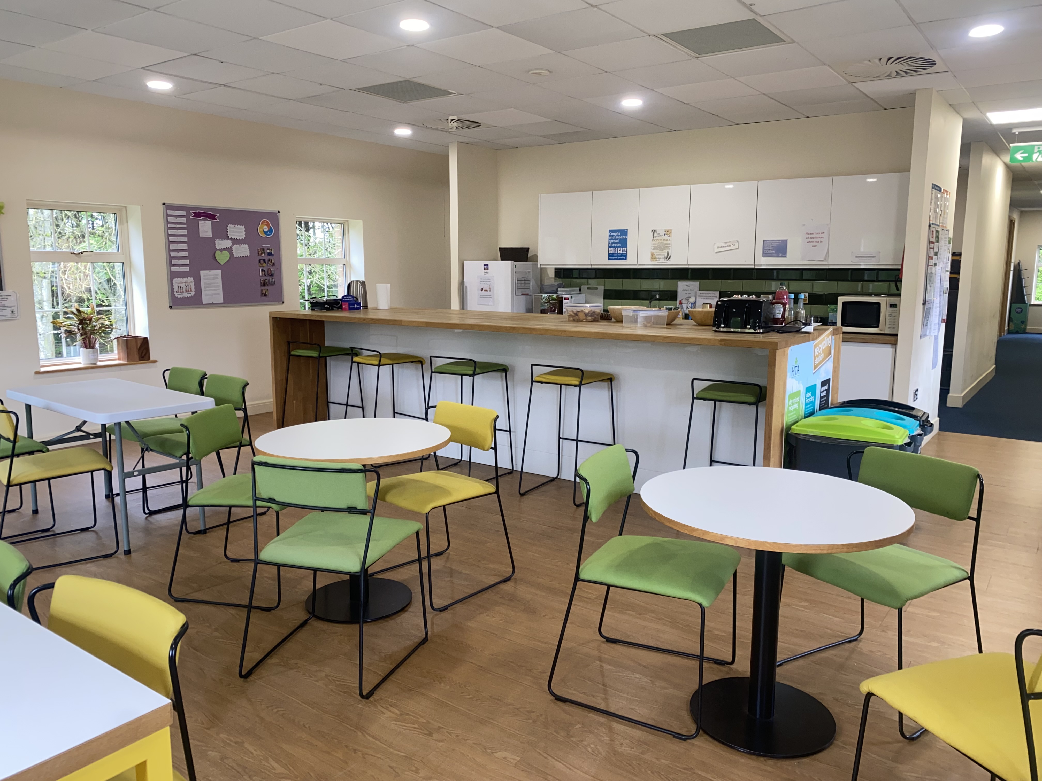 Office in Didcot - photo 3