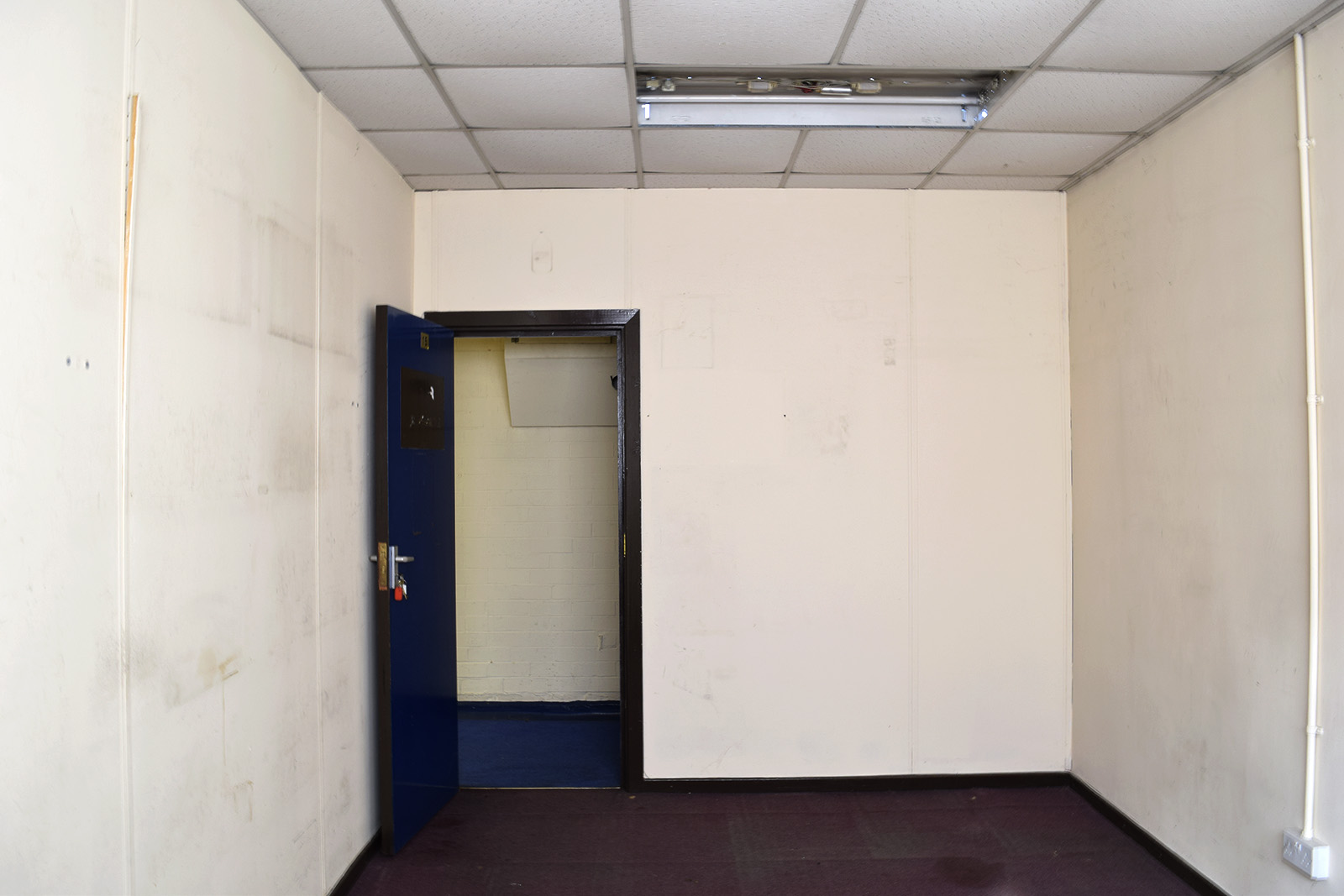 Office in Accrington - photo 4