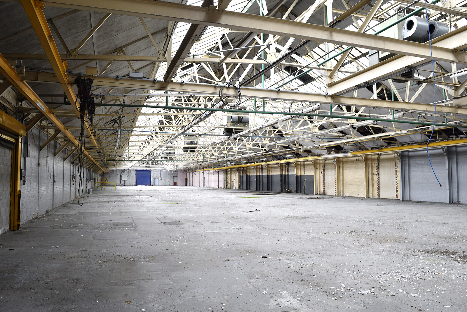 Industrial Unit in Blackburn - photo 2