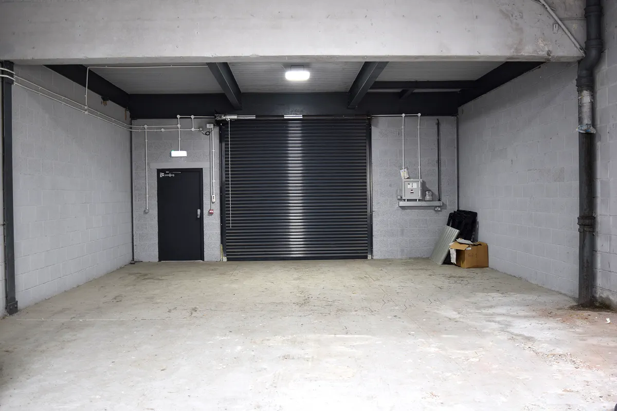 Industrial Unit in Blackburn - photo 2