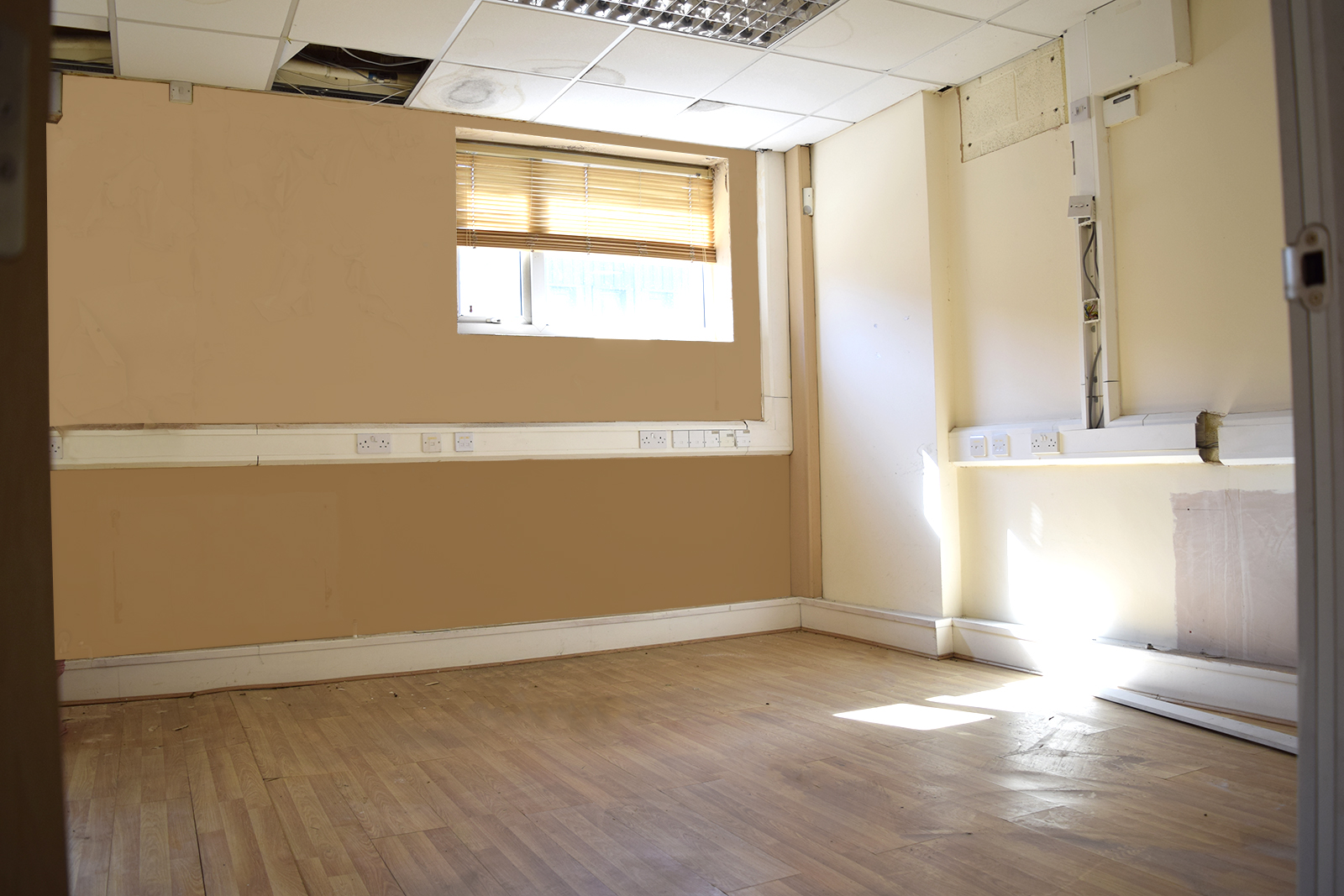 Industrial Unit in Accrington - photo 2