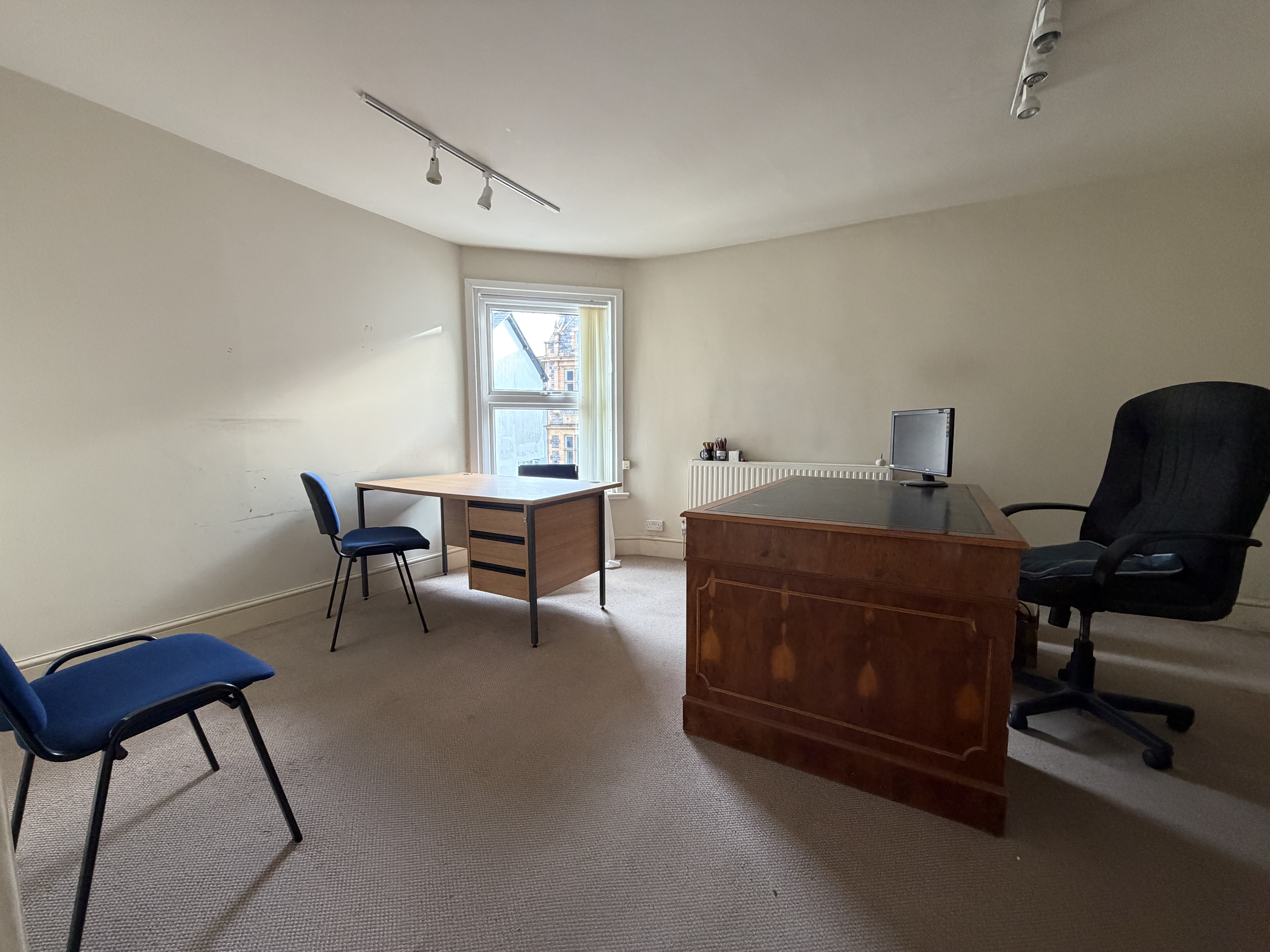 Office in Newton Abbot - photo 4