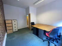 Office in Wantage - photo 2