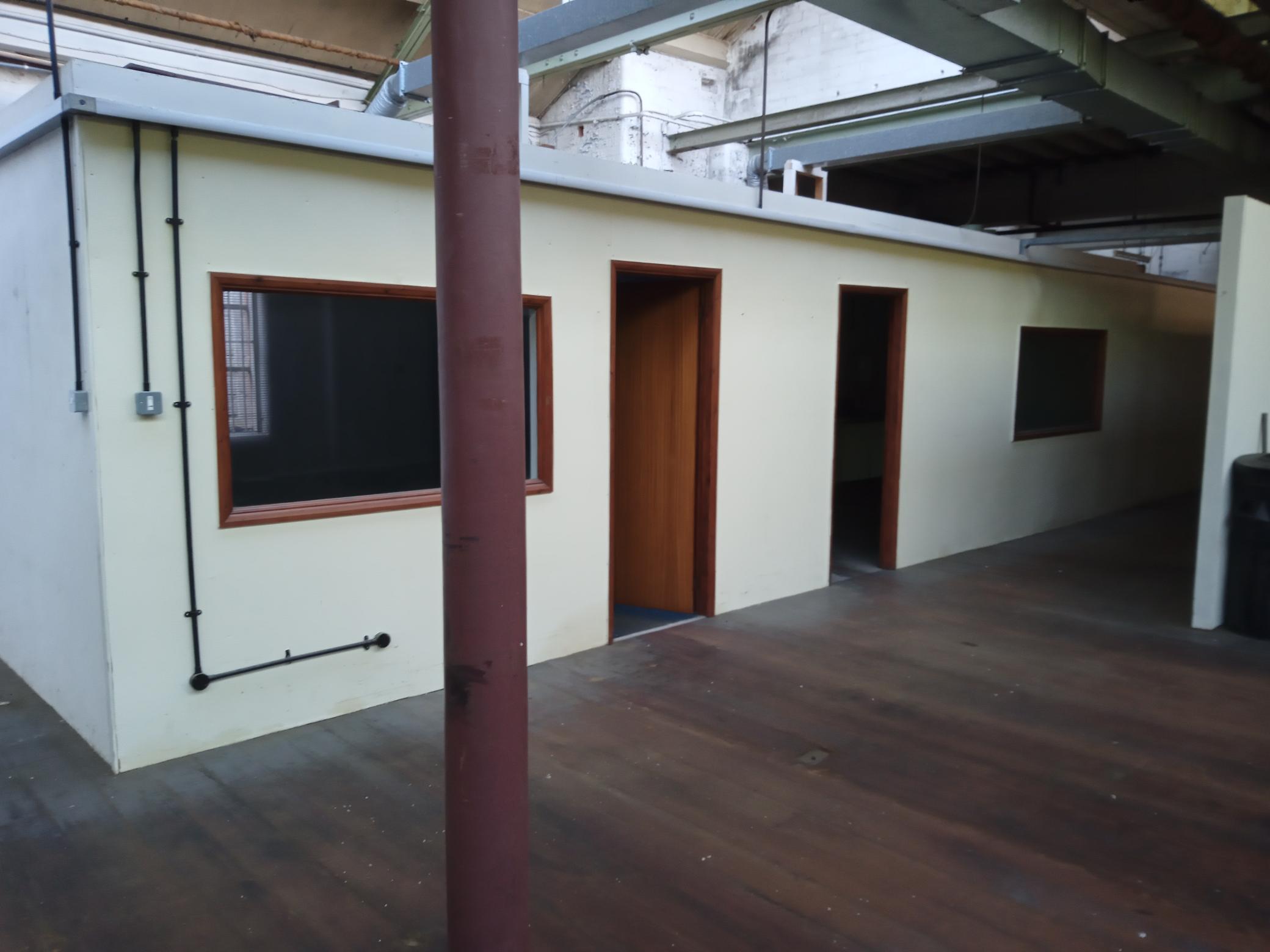 Office in Loughborough - photo 2