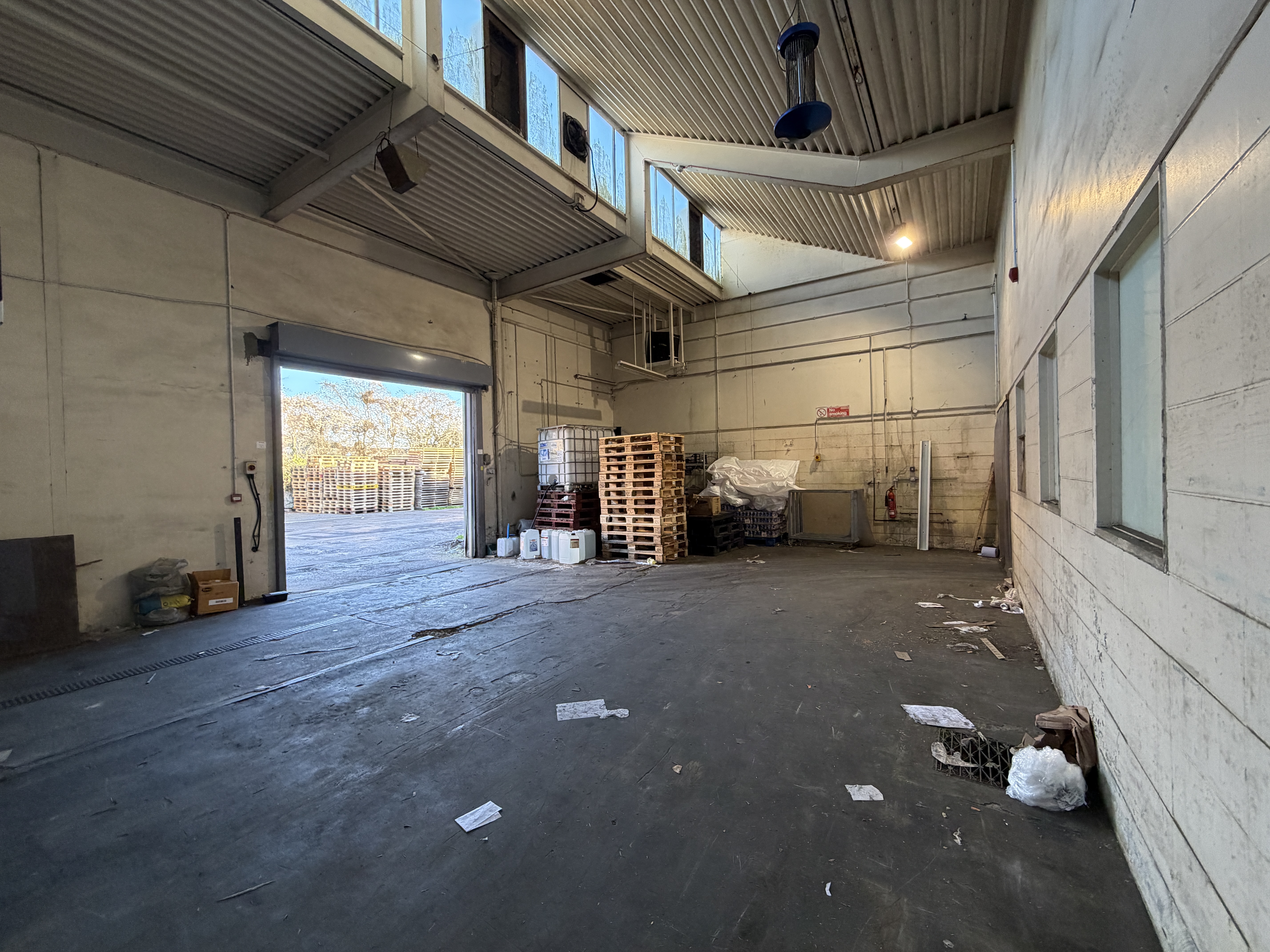 Industrial Unit in Exeter - photo 3