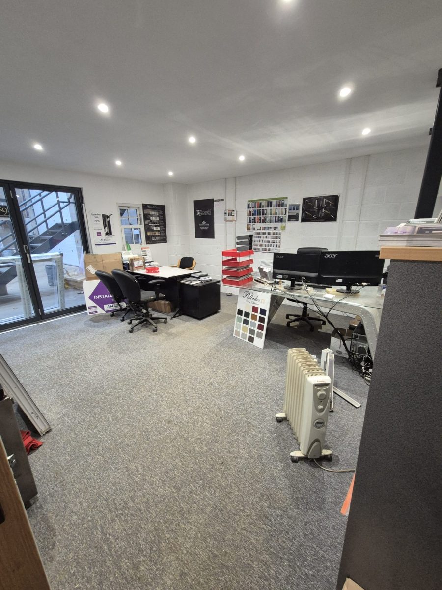 Industrial Unit in Market Harborough - photo 2