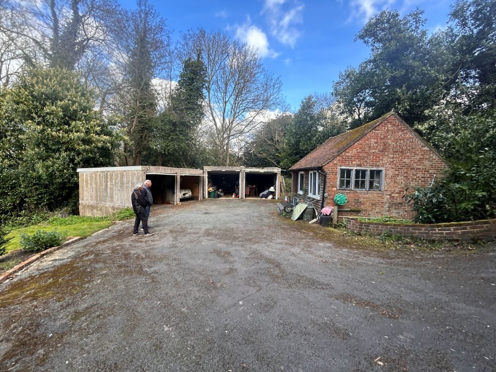 Industrial in Ashurst Kent