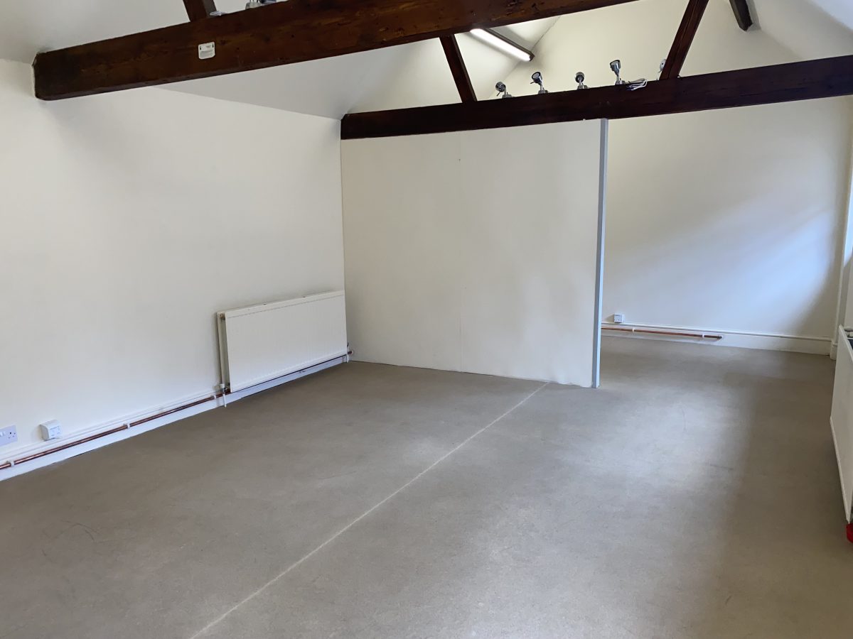 Other in Wantage - photo 2