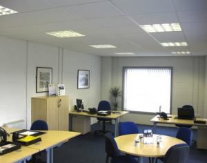 Office in Lincoln - photo 3