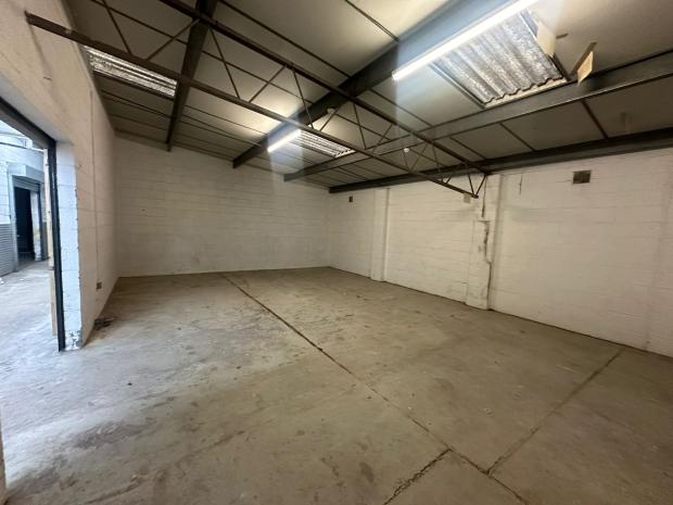 Industrial Unit in Greenford - photo 2