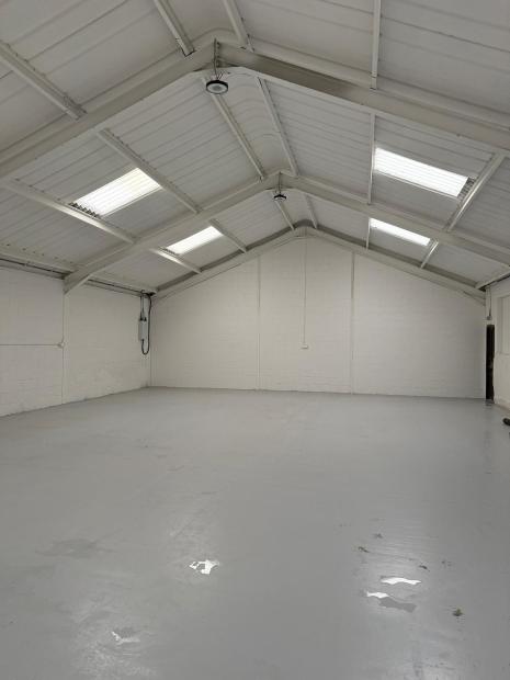 Industrial Unit in Leominster - photo 3