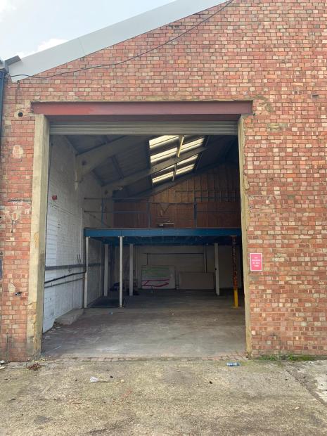 Industrial Unit in Aylesbury - photo 3