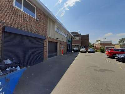 Industrial Unit in Yeovil - photo 3