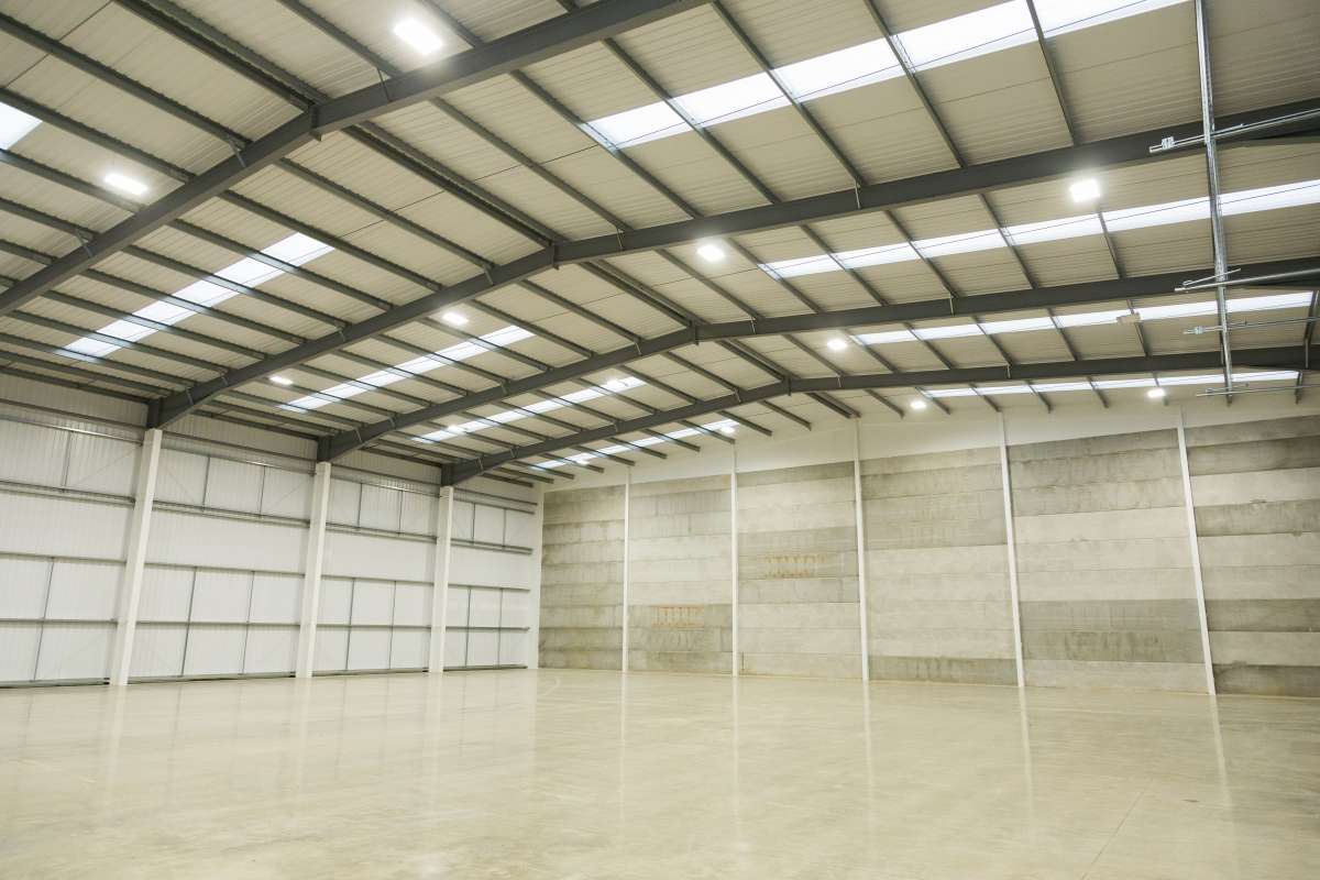 Industrial Unit in Market Harborough - photo 2