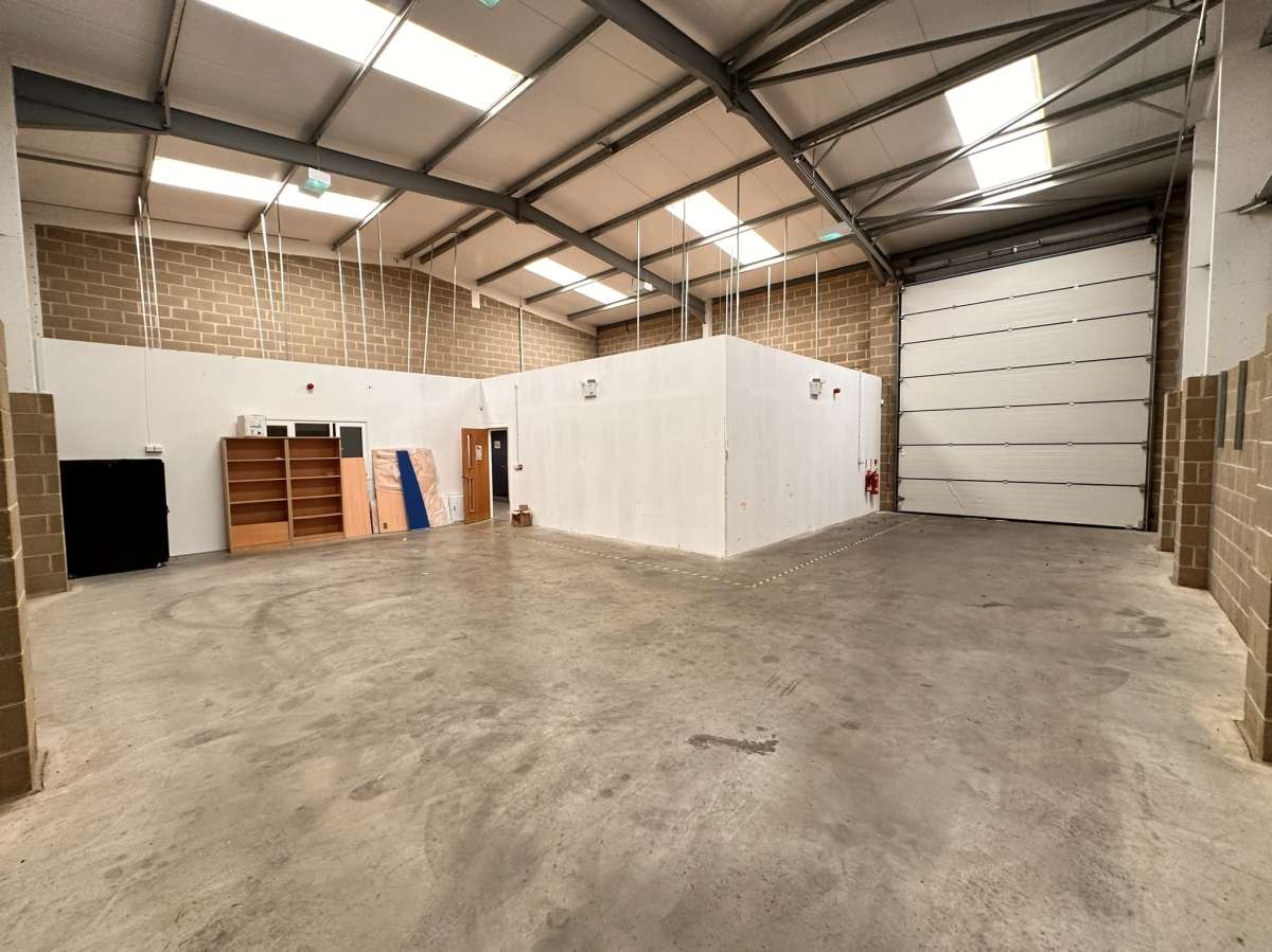 Industrial Unit in Norwich - photo 2