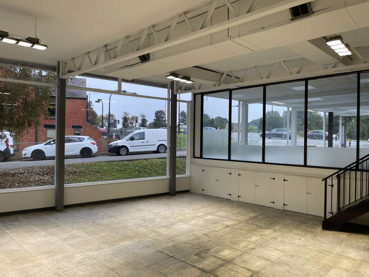 Industrial Unit in Lincoln - photo 3