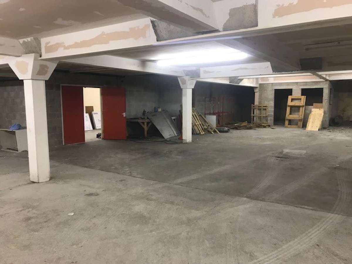 Industrial Unit in Plymouth - photo 3