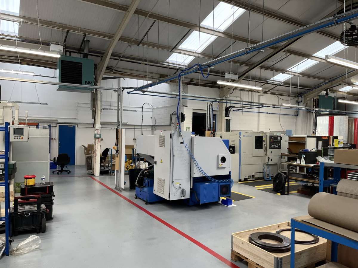 Industrial Unit in Chandlers Ford - photo 2