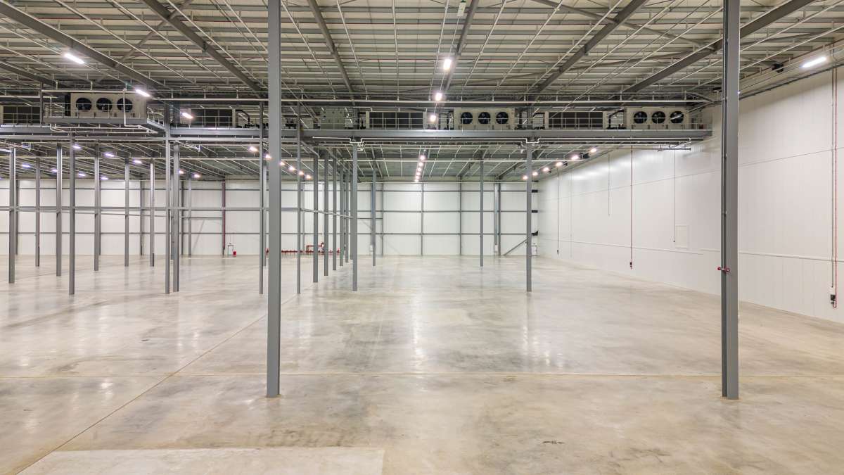Industrial Unit in Burton upon Trent - photo 2