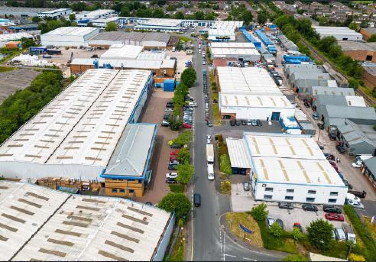Industrial Unit in Birmingham - photo 3