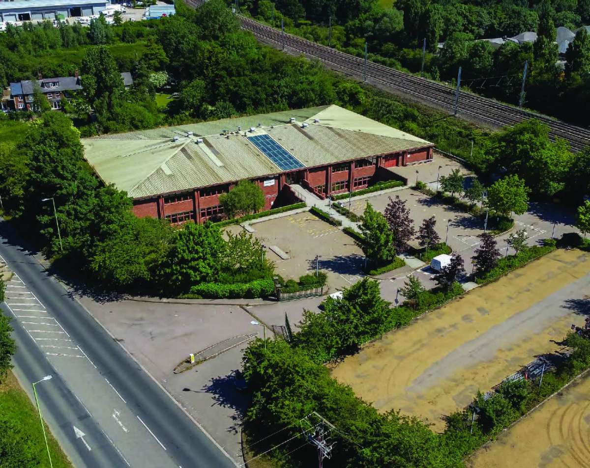 Industrial Unit in Radlett - photo 2