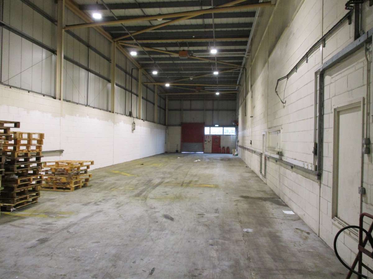 Industrial Unit in Worksop - photo 3