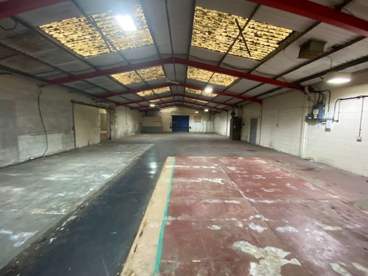 Industrial Unit in Huntingdon - photo 2