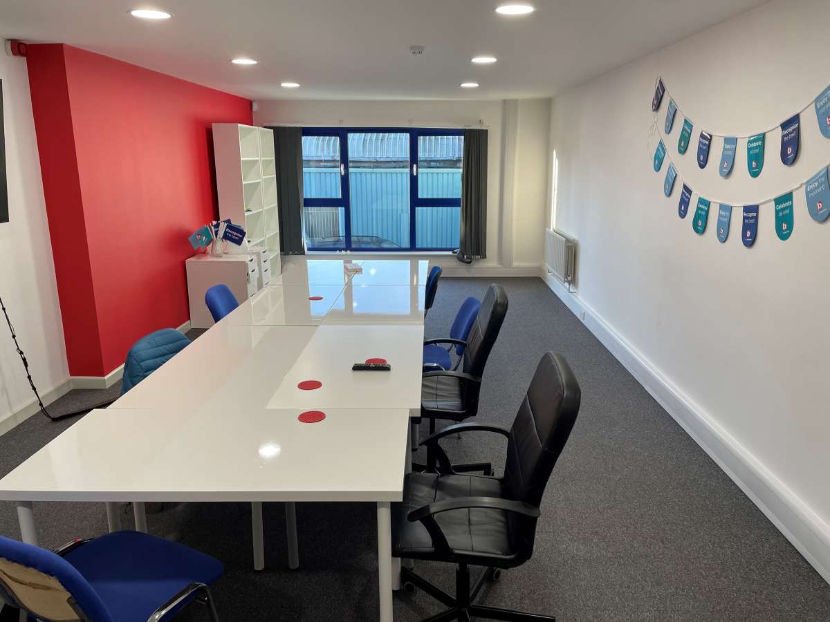 Industrial Unit in Leicester - photo 3