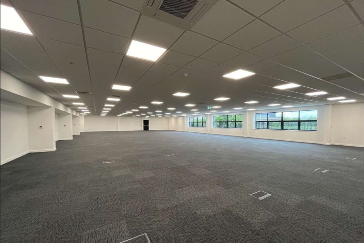 Industrial Unit in Barking - photo 4