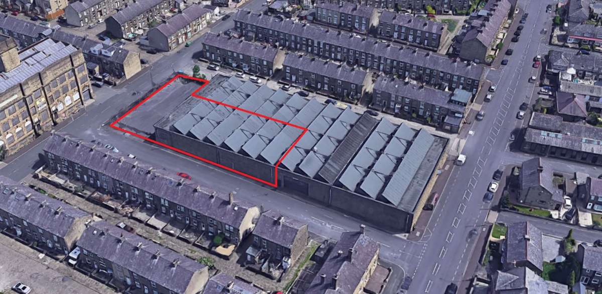 Industrial Unit in Halifax - photo 3