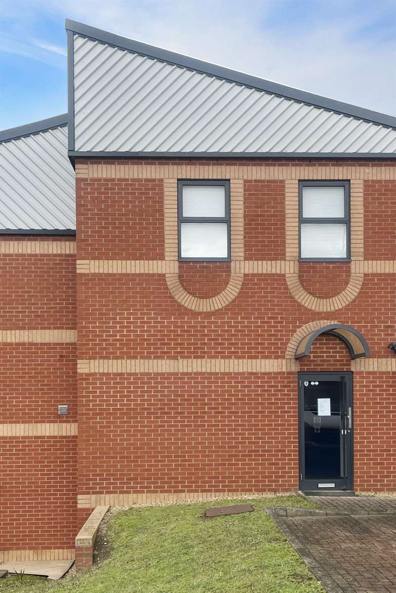 Industrial Unit in Huntingdon - photo 3