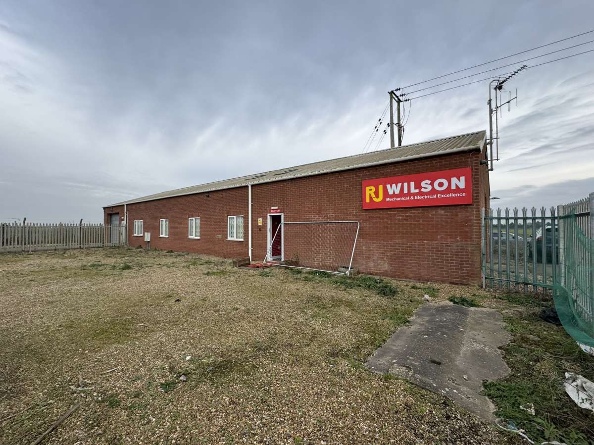 Industrial Unit in Spalding - photo 2