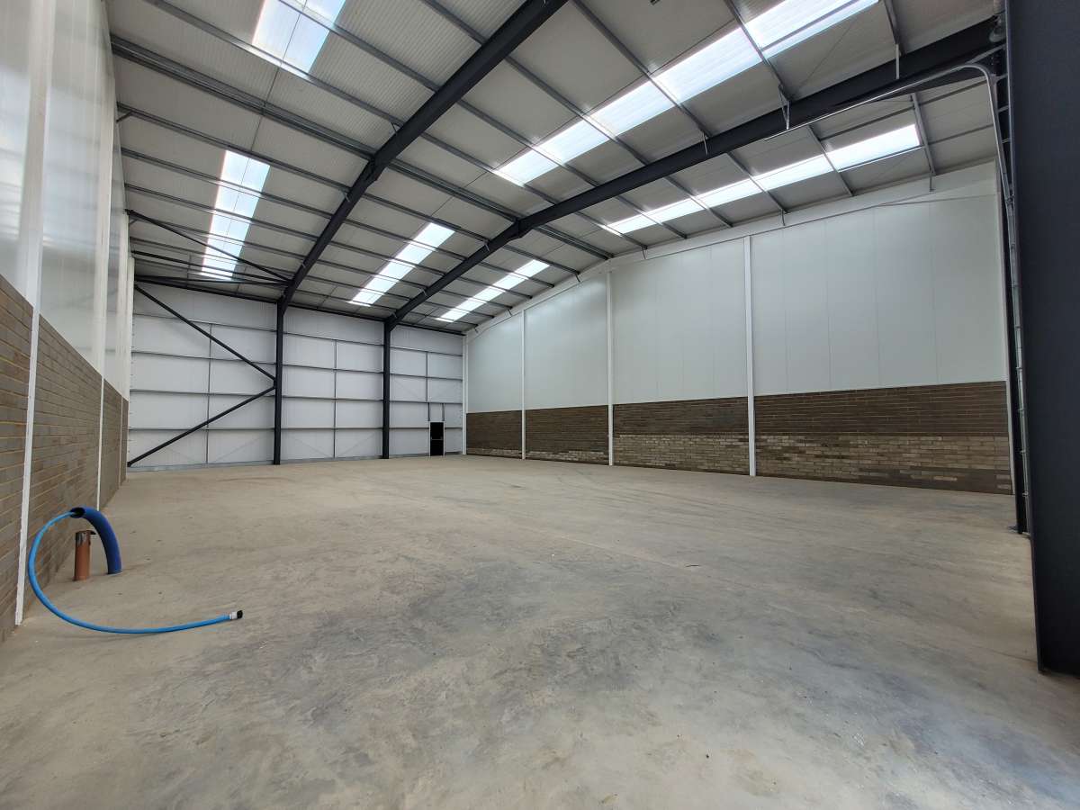 Industrial Unit in Huntingdon - photo 3