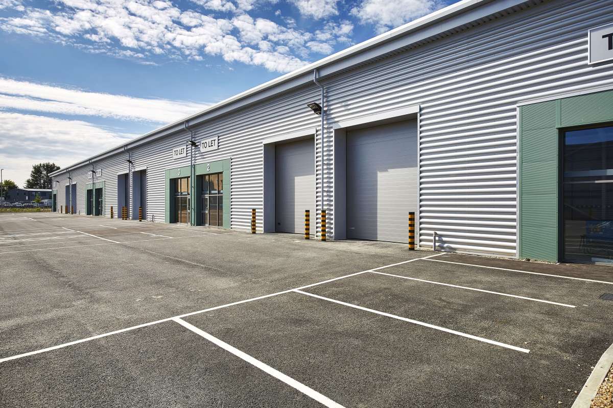 Industrial Unit in Reading - photo 2