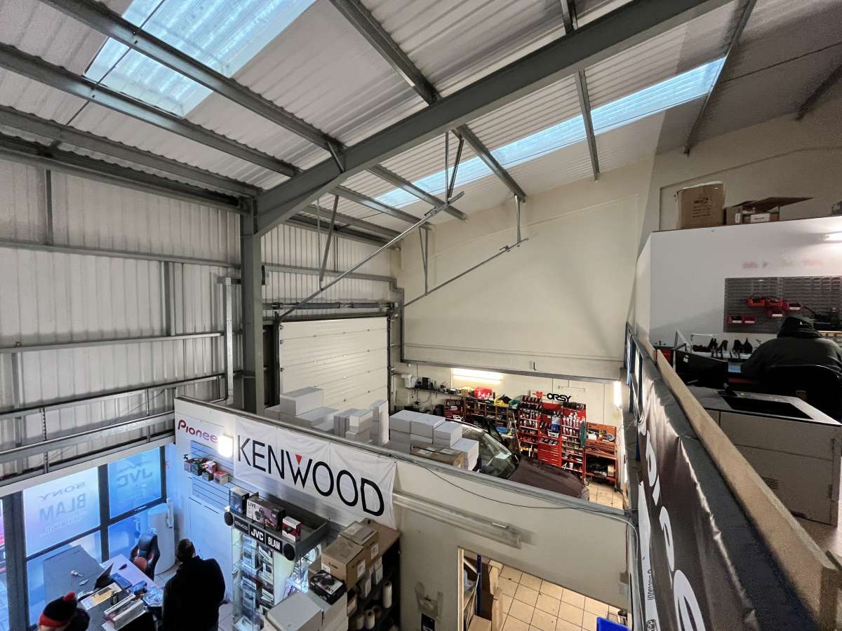 Industrial Unit in Exeter - photo 4