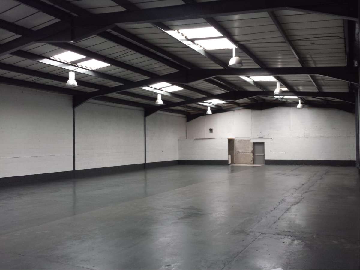 Industrial Unit in Edinburgh - photo 2