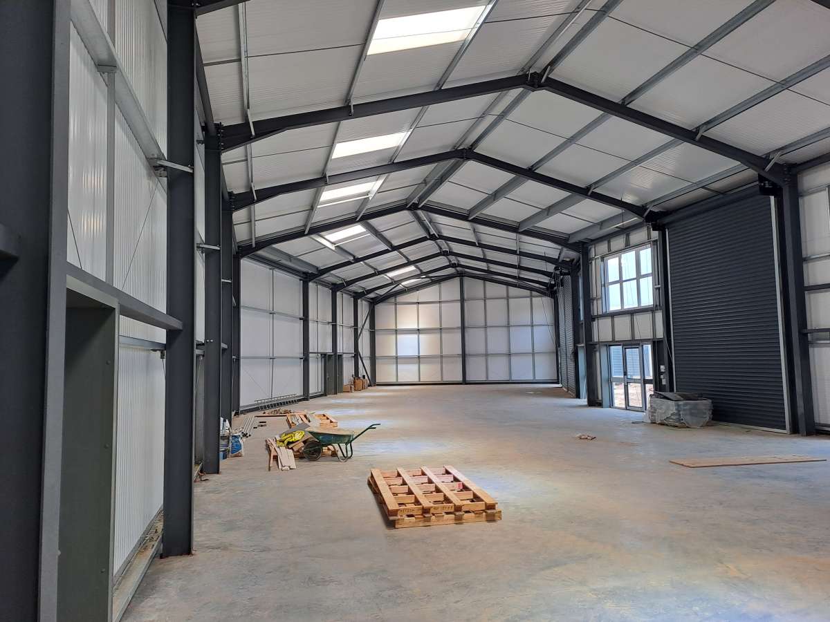 Industrial Unit in Helston - photo 3