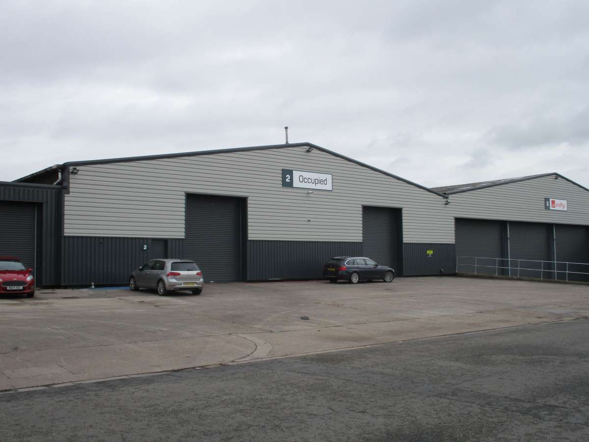 Industrial Unit in Gainsborough - photo 2