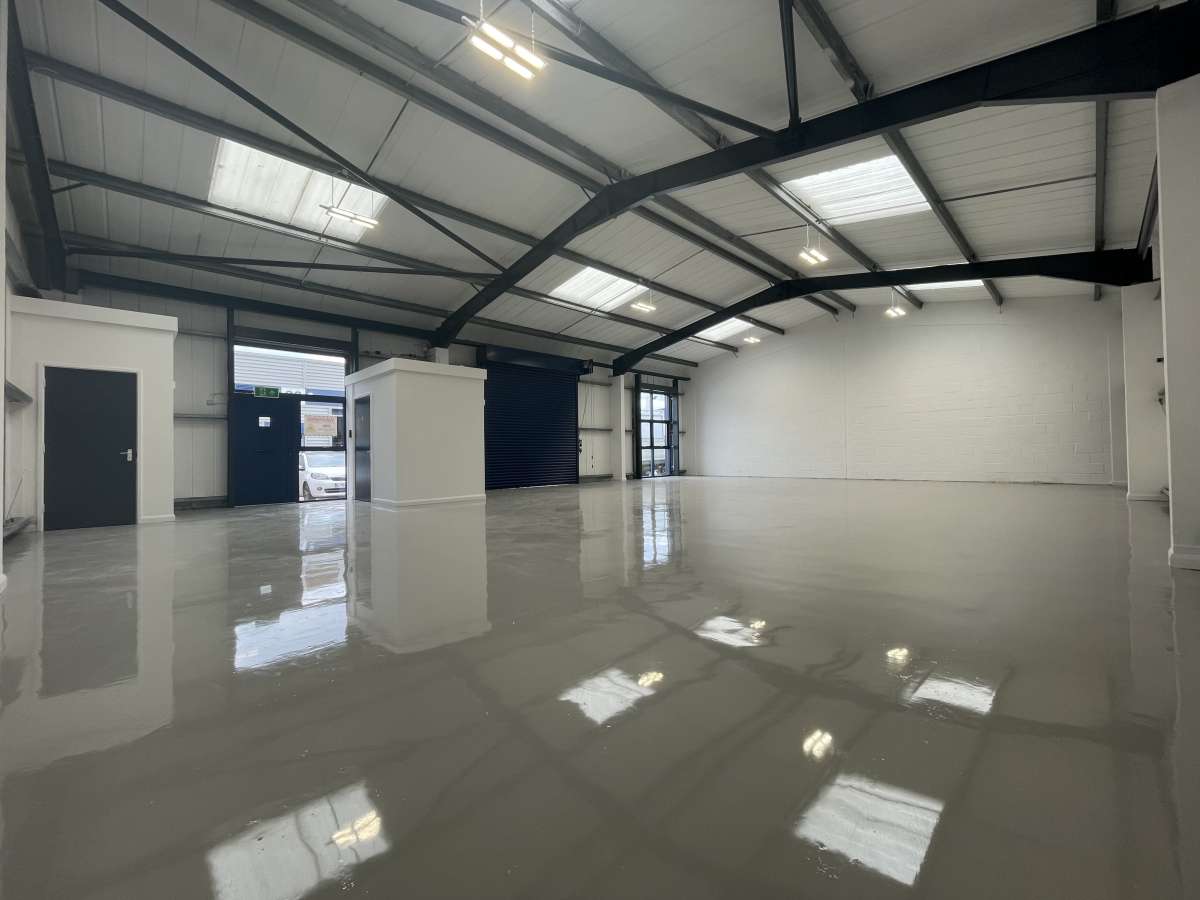 Industrial Unit in Mitcham - photo 3