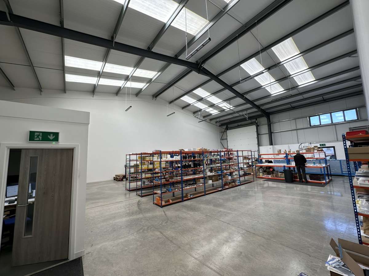Industrial Unit in Hailsham - photo 4
