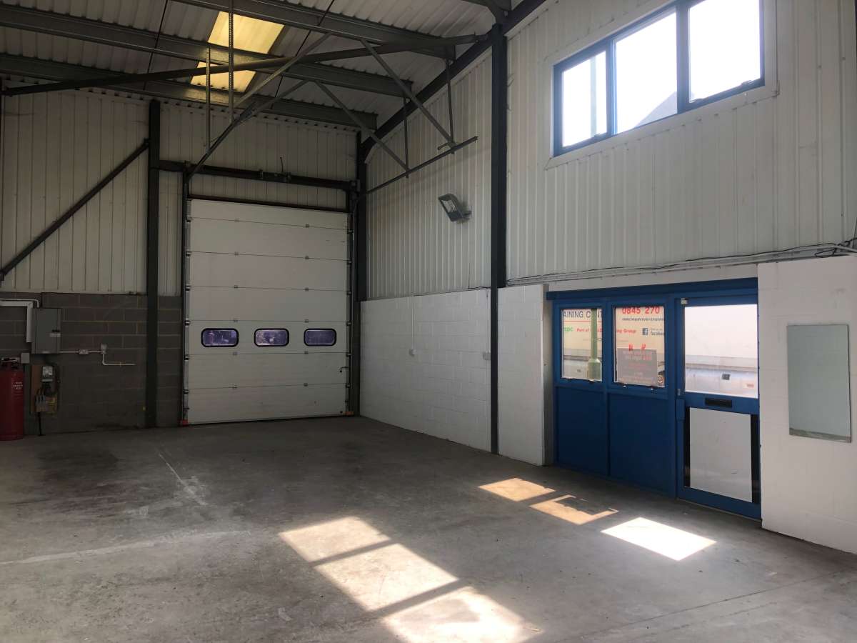 Industrial Unit in Lancing - photo 3