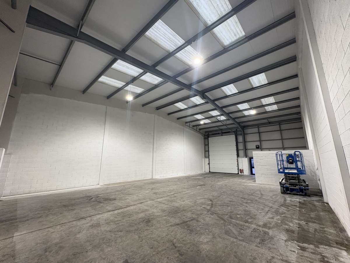 Industrial Unit in Hassocks - photo 2